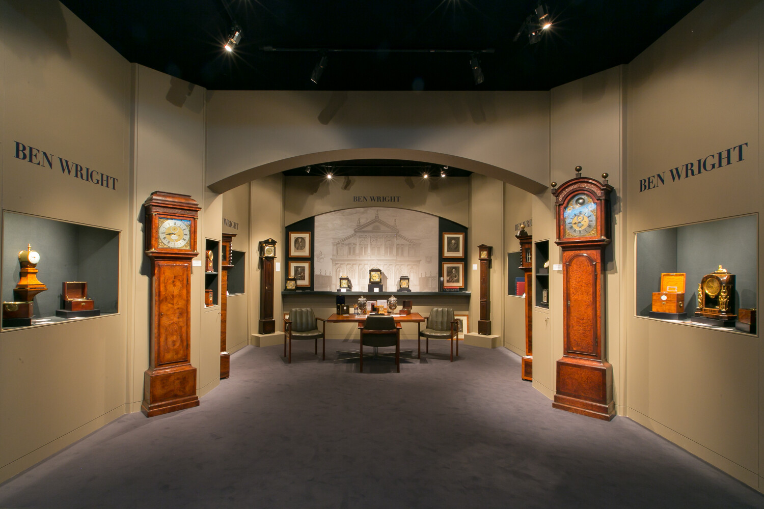 Ben Wright stand Masterpiece 2014-106.jpg